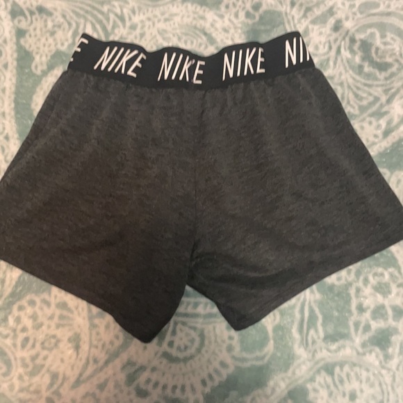 Girls Nike Black/Gray Athletic shorts - Picture 2 of 4